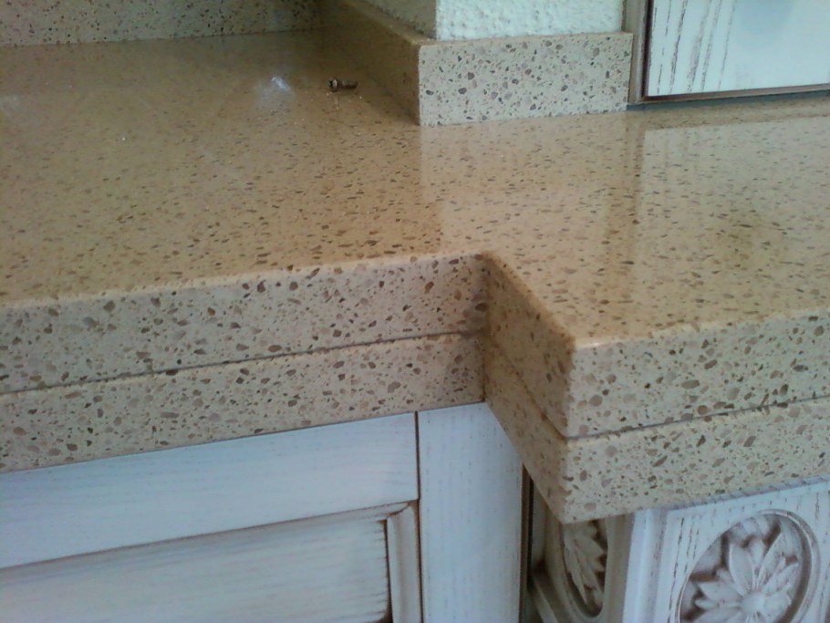 Кварц 20 столешница фаска