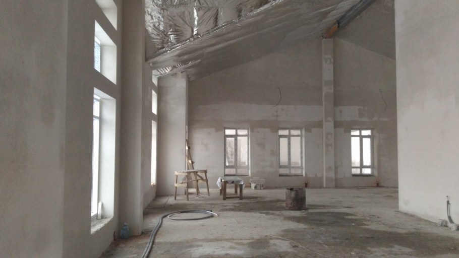 Производственное помещение штукатурка