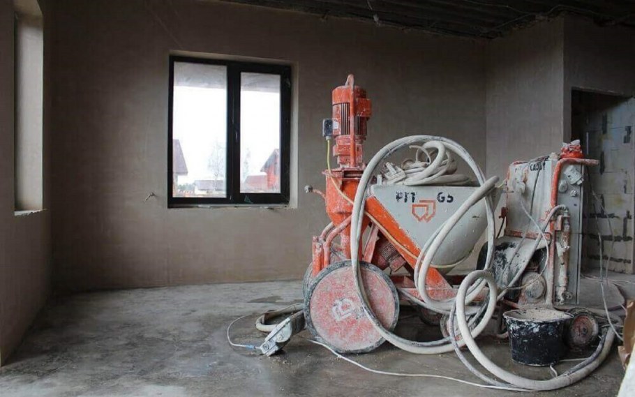 Механизированная штукатурка стен Калета 5