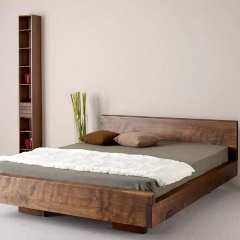 Кровать из массива дуба лофт