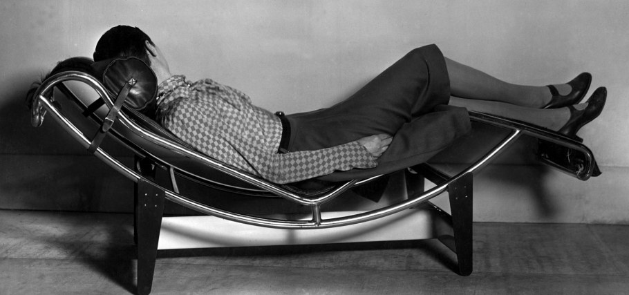 Архитектор Шарлотта Перриан