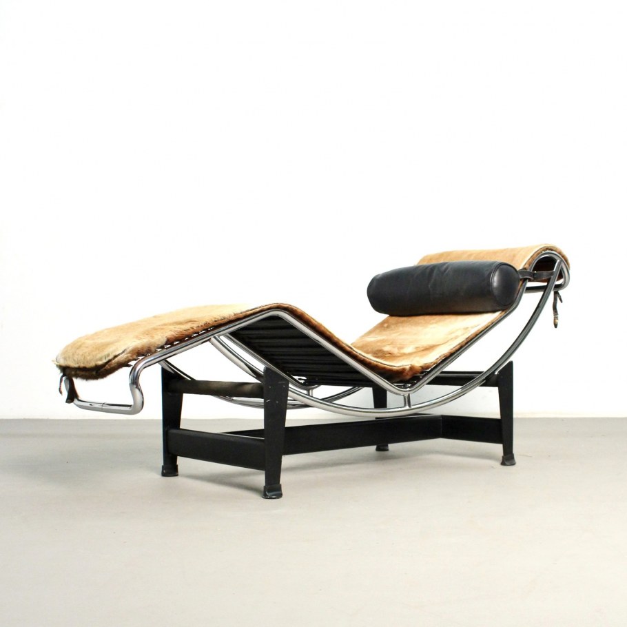 Шезлонг Cassina модель lc4