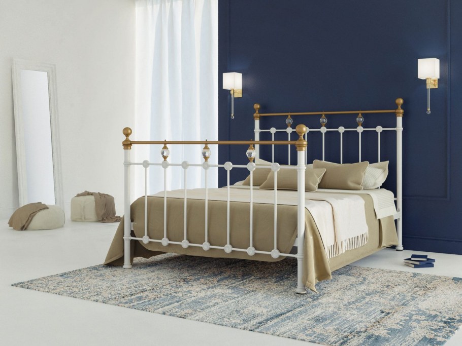 Кровать Квин сайз