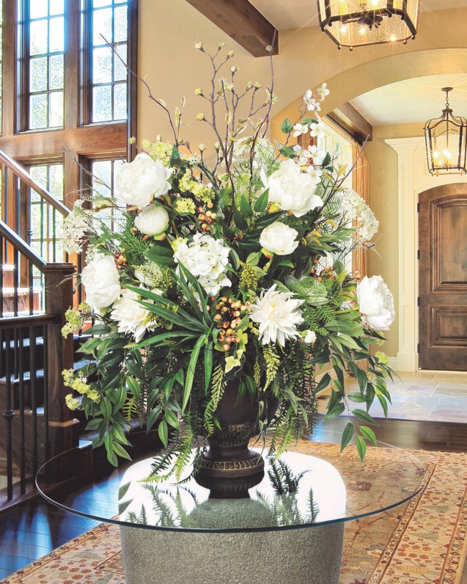 Композиция в интерьере