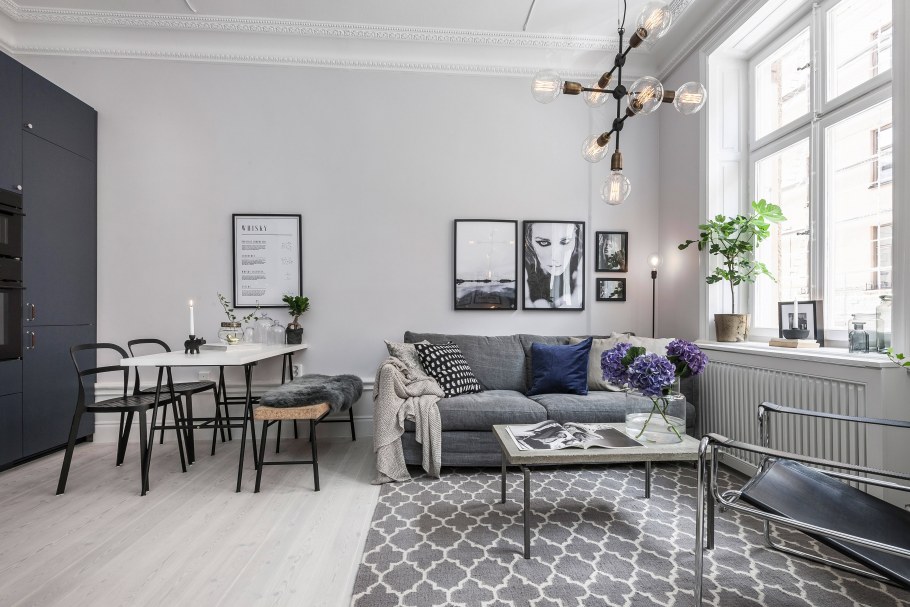 Интерьер студии в серых тонах