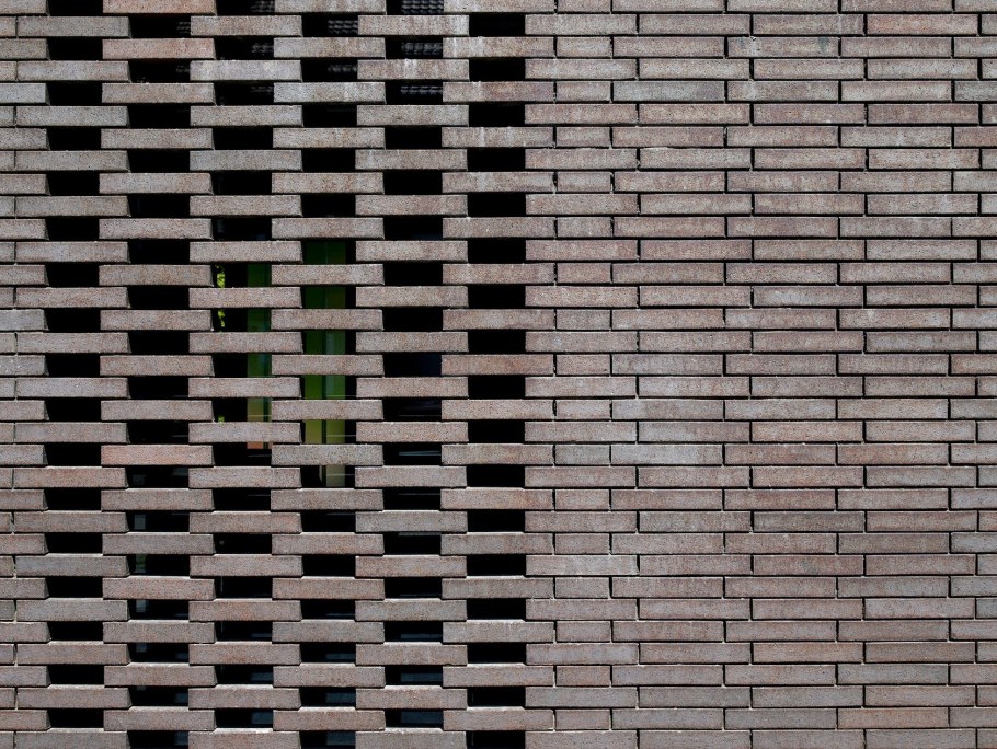 Декор кирпичной стены