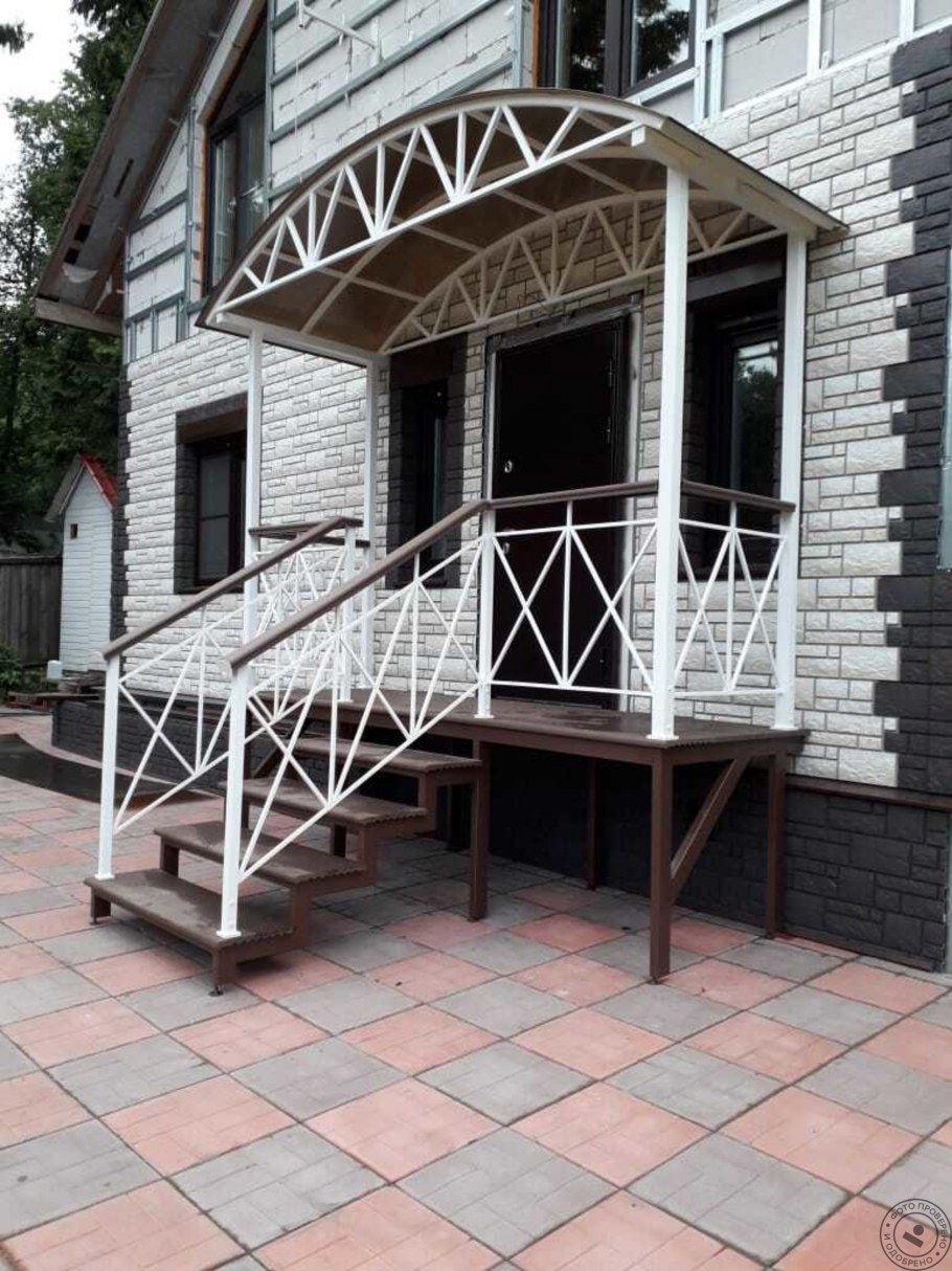 Крыльцо пирамидка