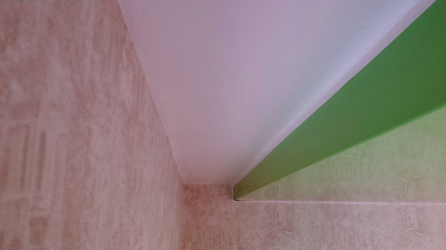 Ниша в натяжном потолке