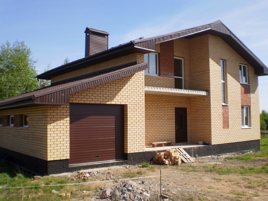 Кирпичные дома