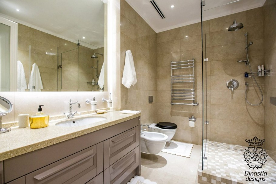 Интерьер недорогой ванной комнаты