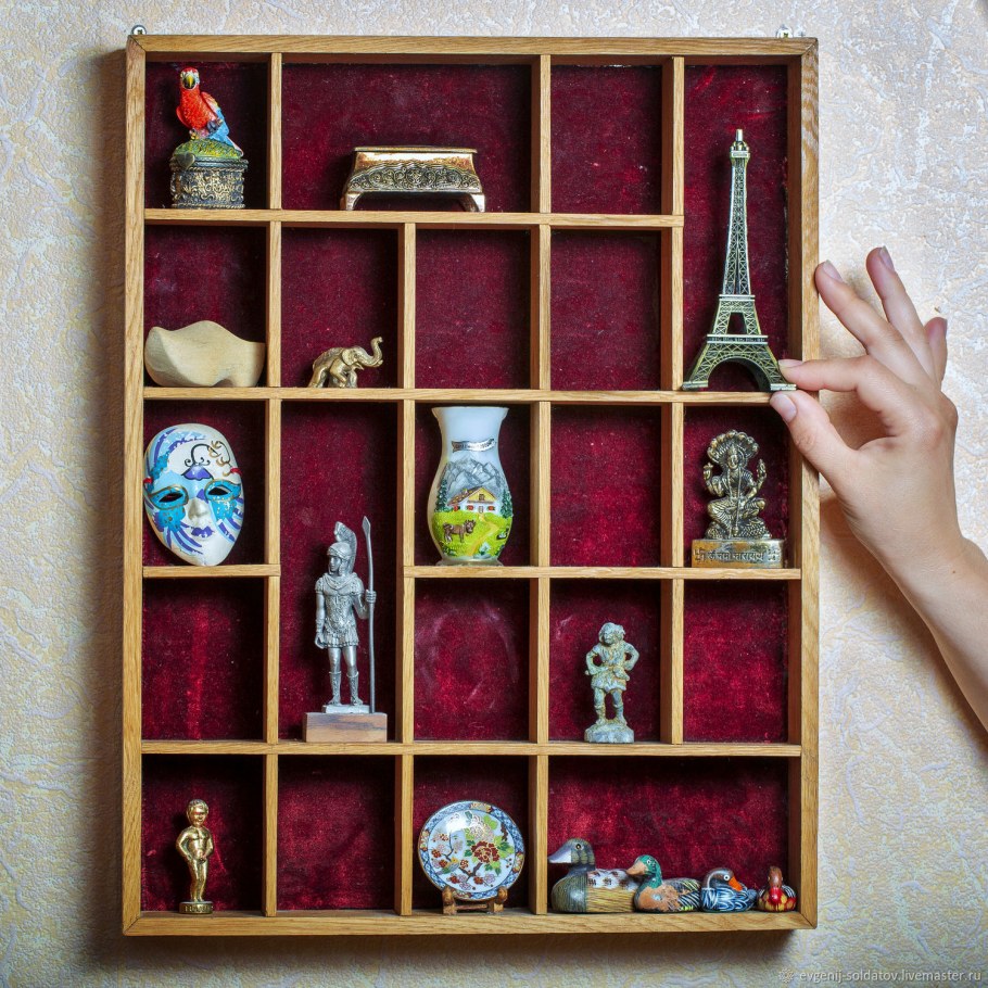 Полочки для статуэток