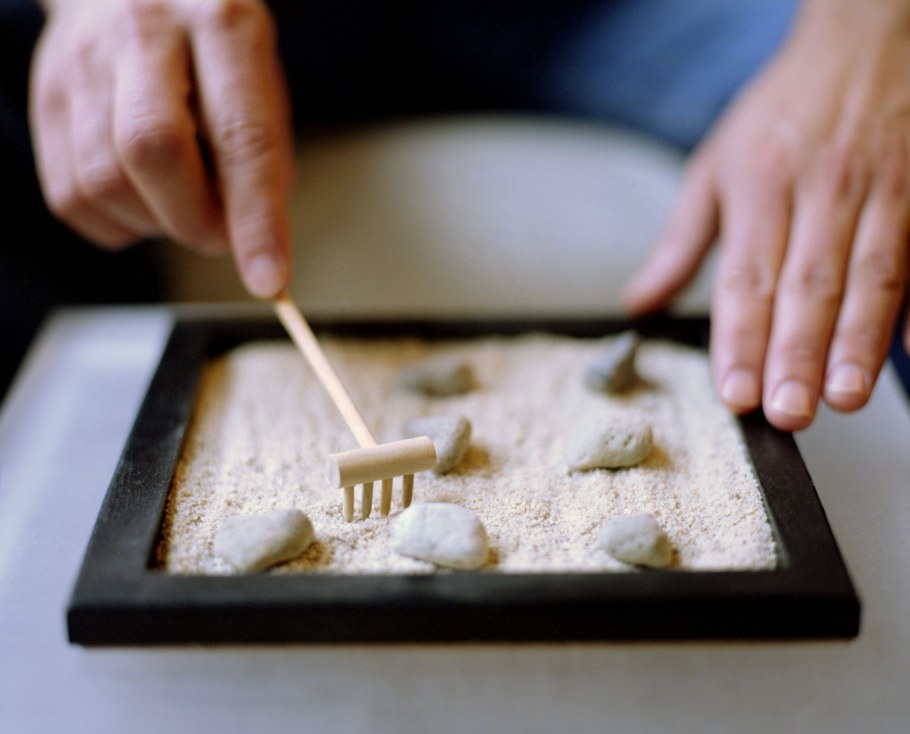 Японское искусство песок грабли