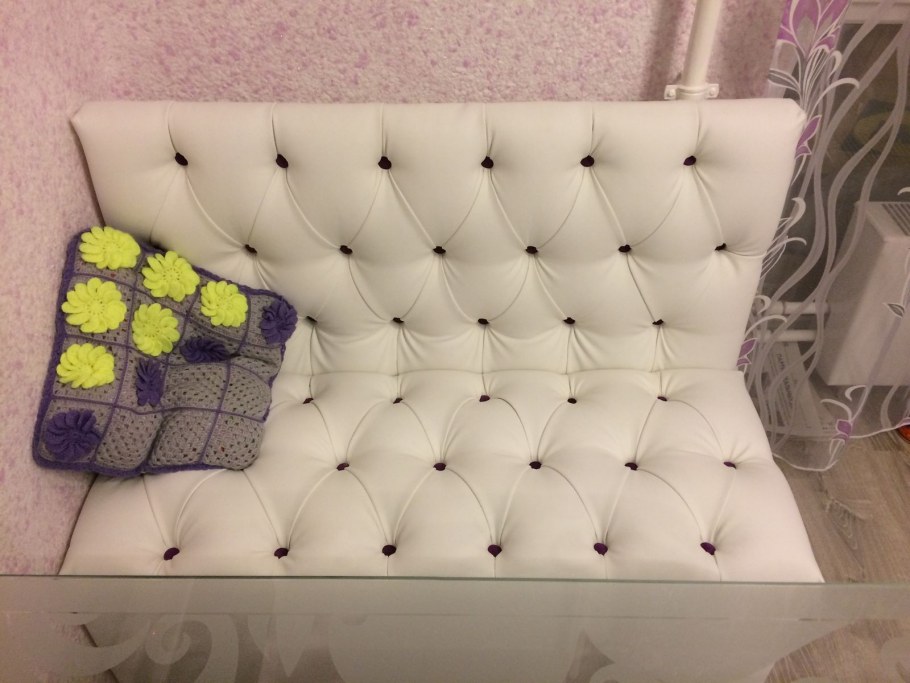 Диванчик для гостей