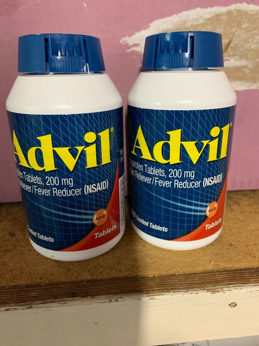 Advil PM таблетки