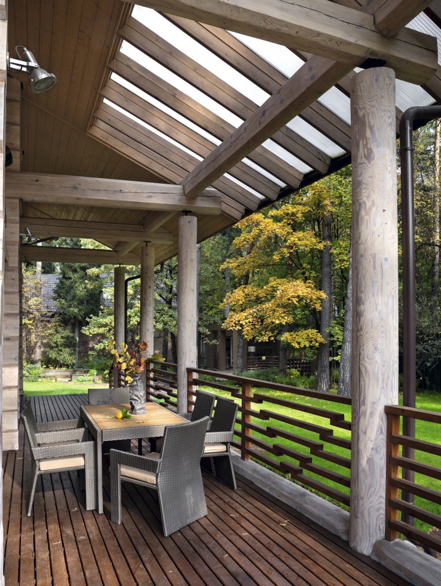 Деревянная веранда