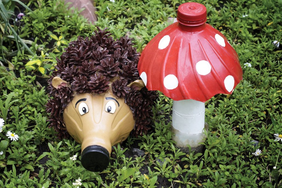 Гриб из пластиковой бутылки