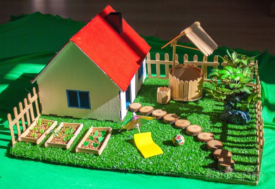 Осенняя поделка домик