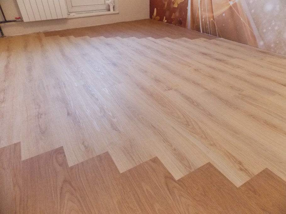 Груша Хиллари ламинат