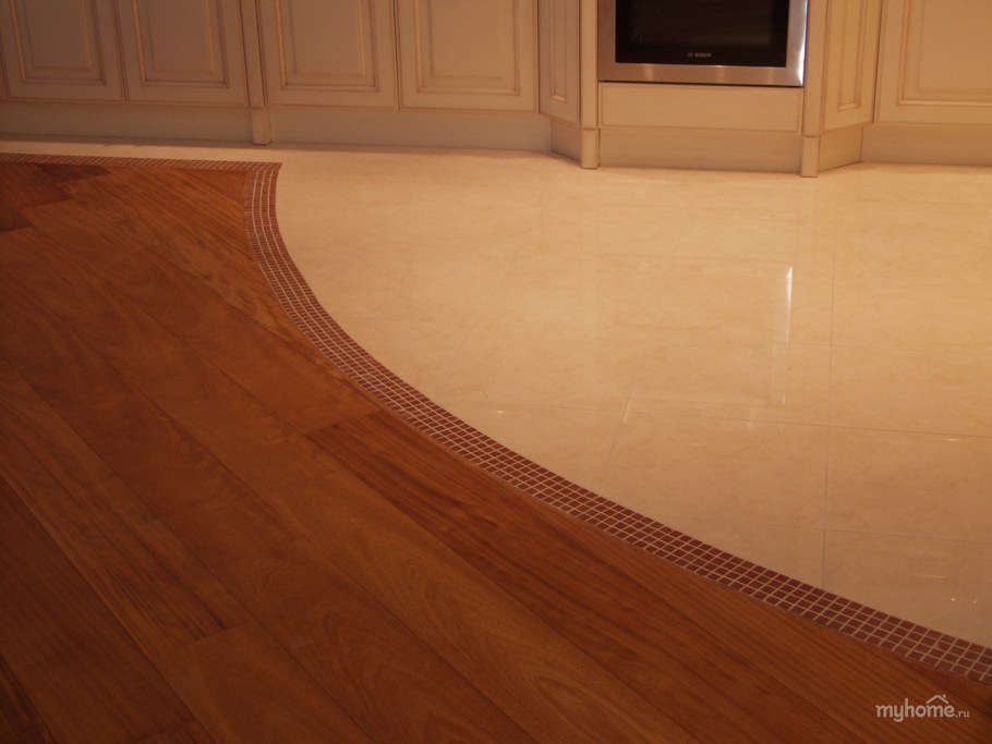 Комбинированный пол из плитки и ламината