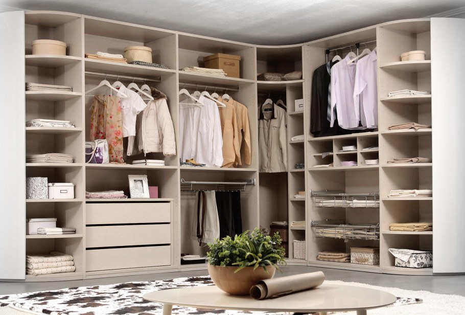 Наполнение углового шкафа в спальню распашные