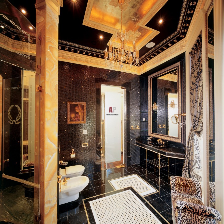 Молдинги в интерьере