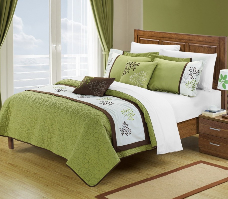 Текстиль в интерьере спальни