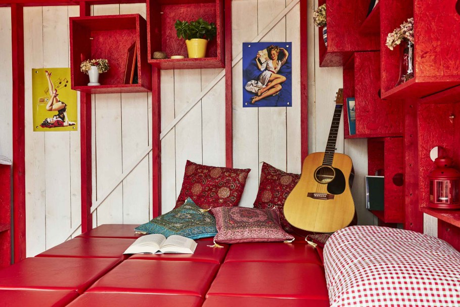 Спальня для девочки в стиле пин ап