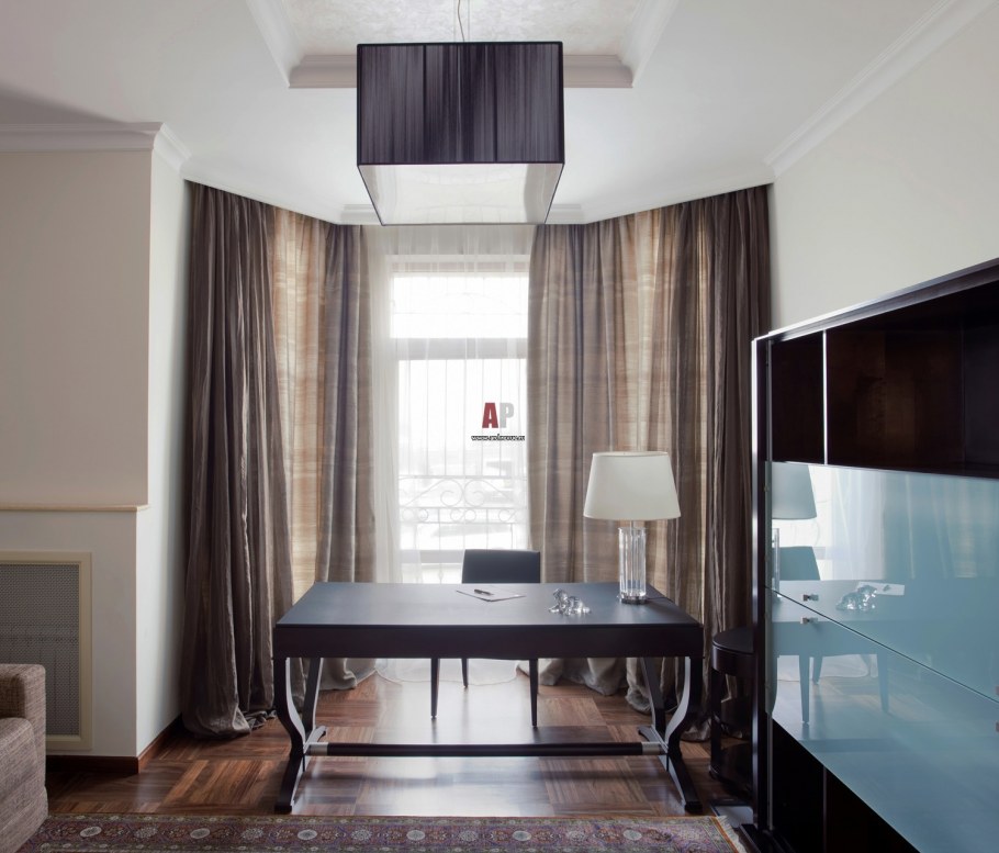 Гостиная с эркером