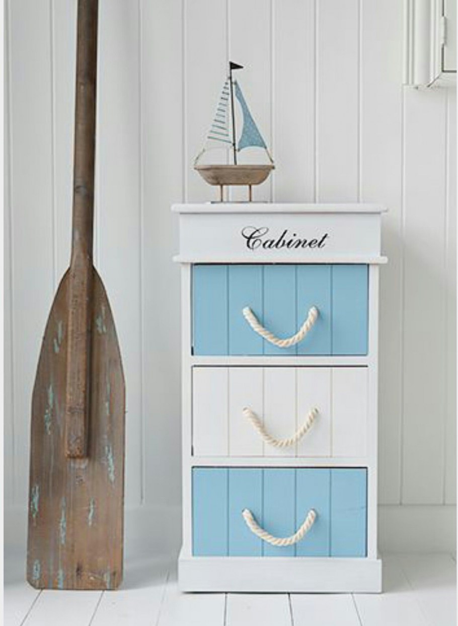 Стена в морском стиле