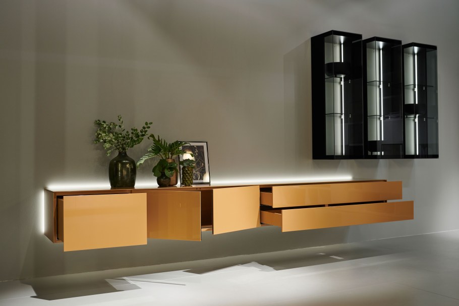 Тумба под телевизор из бетона