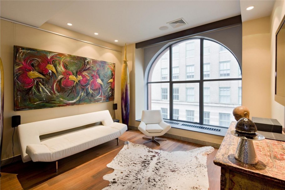 Вертикальное панно на стену