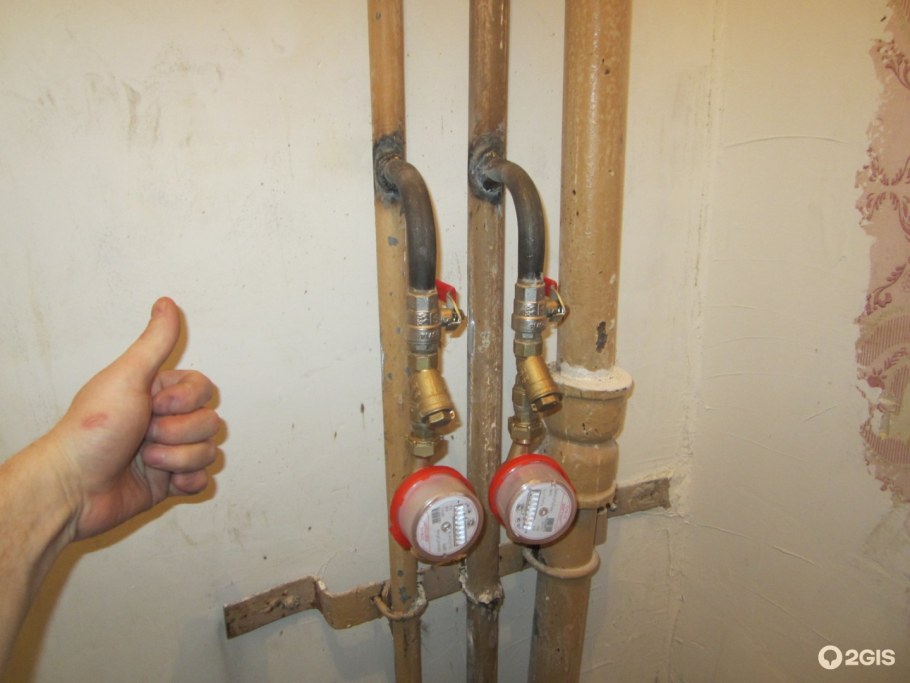 Короб под вертикальный радиатор отопления