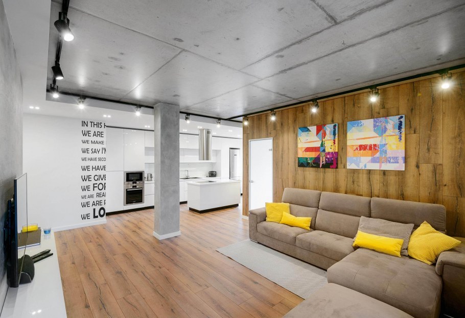 Бетонное покрытие потолка