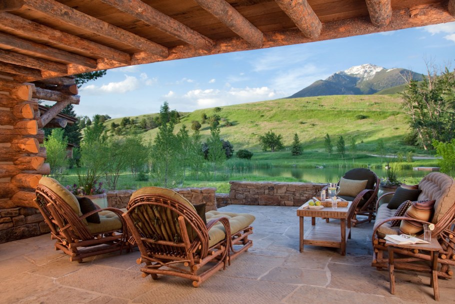 Дом Калифорния стиль ранчо