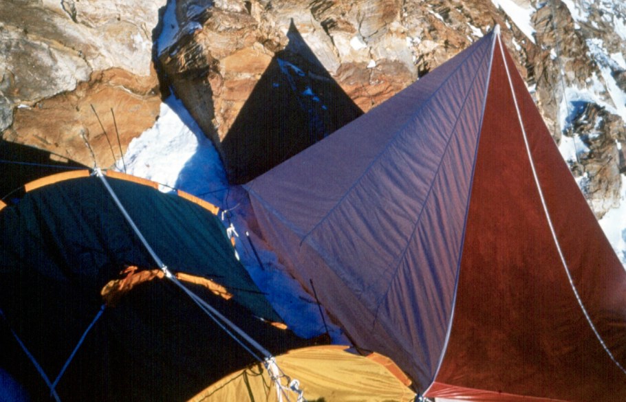 Мрамор Каррара горы