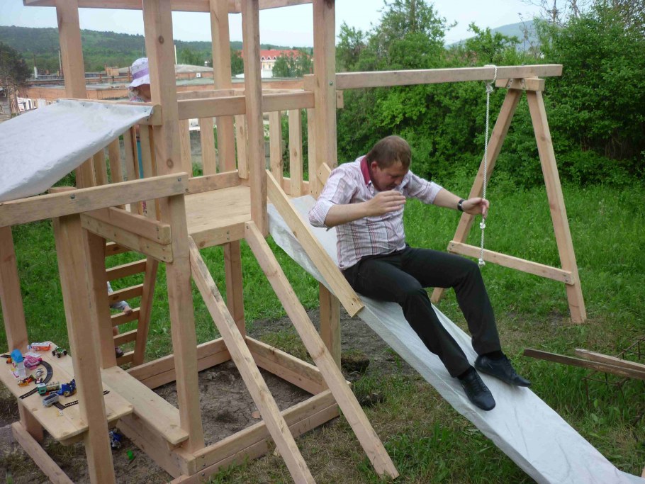 Самодельная детская площадка