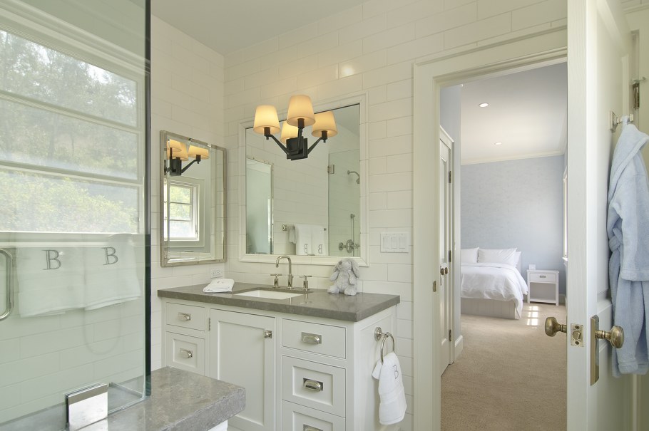 Бра Неоклассика в ванную комнату на стену купить