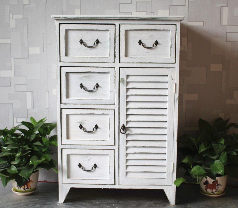 Тумба в прихожую в средиземноморском стиле