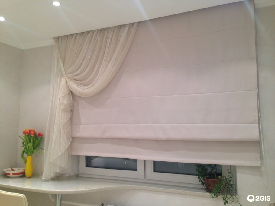 Римские шторы и тюль