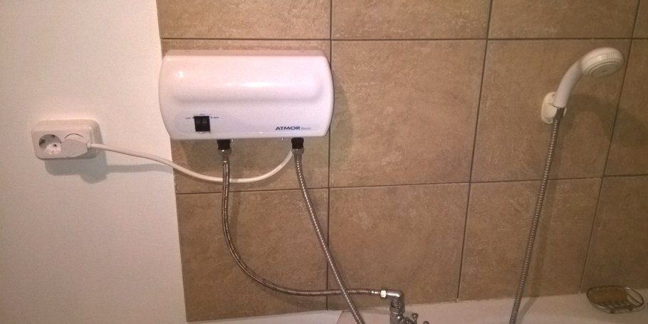 Водонагреватель в интерьере