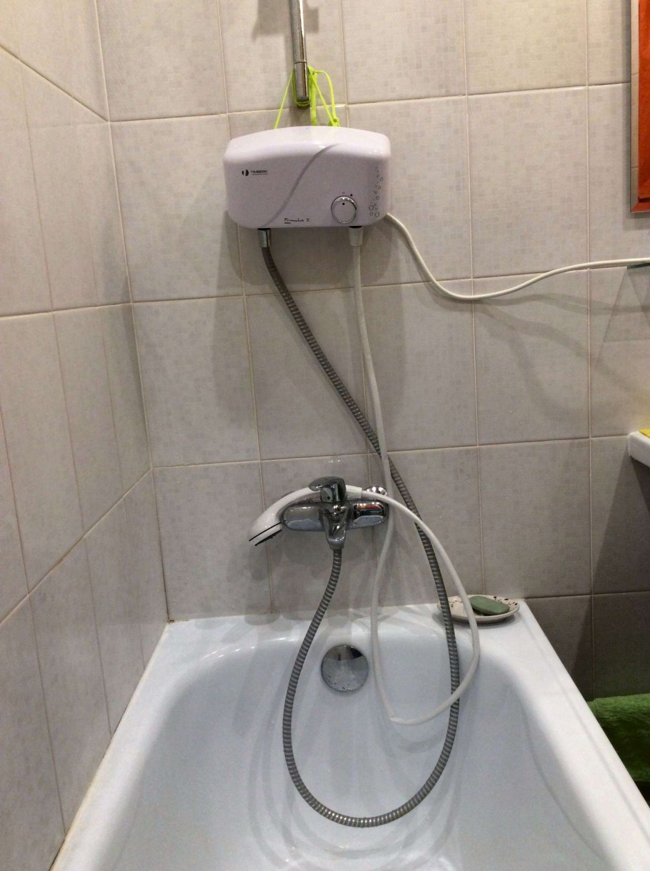 Кухня с газовой колонкой