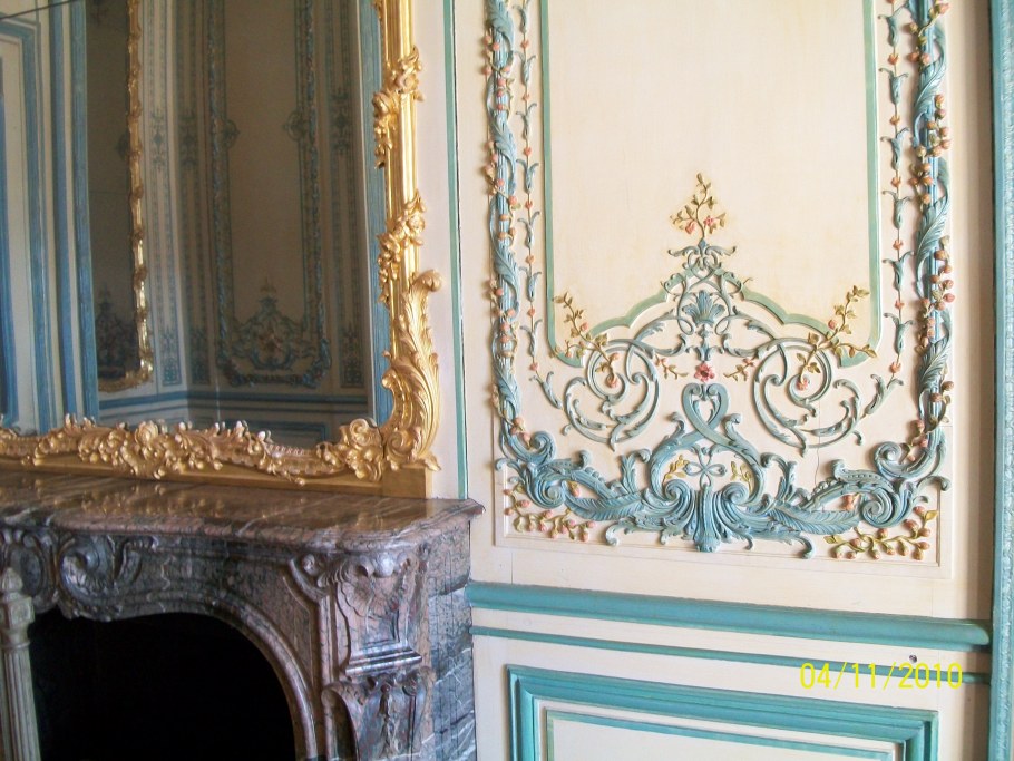 Двери рококо 18 века