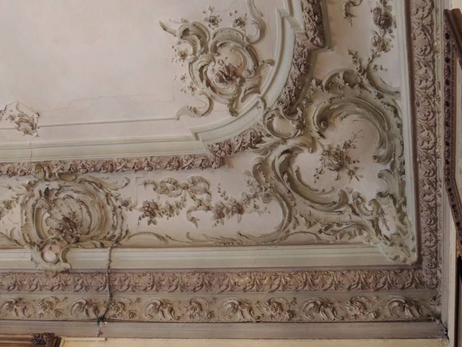 Гипсовая лепнина в стиле Барокко и рококо