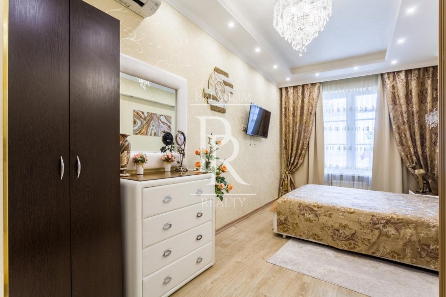 Мытная ул., 27 2-комнатная квартира