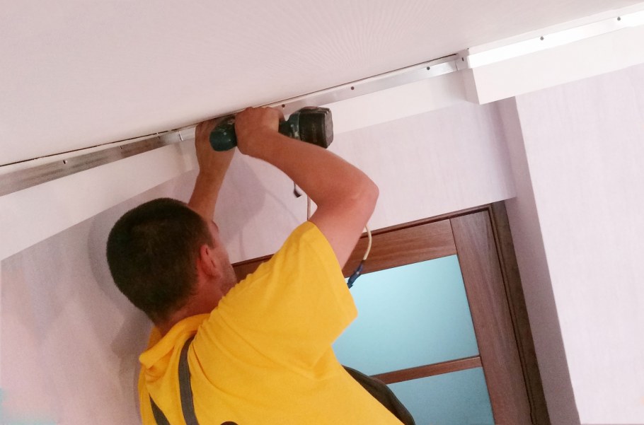 Натяжные потолки высота монтажа