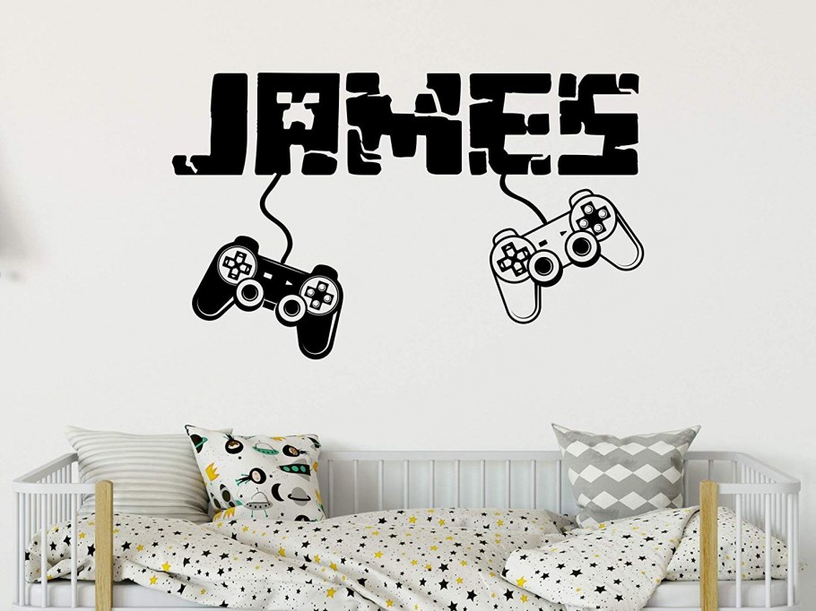 Распечатки на стену в комнате