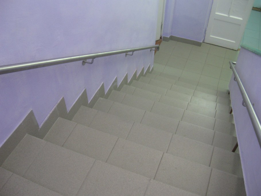 Лестничные марши в плитке