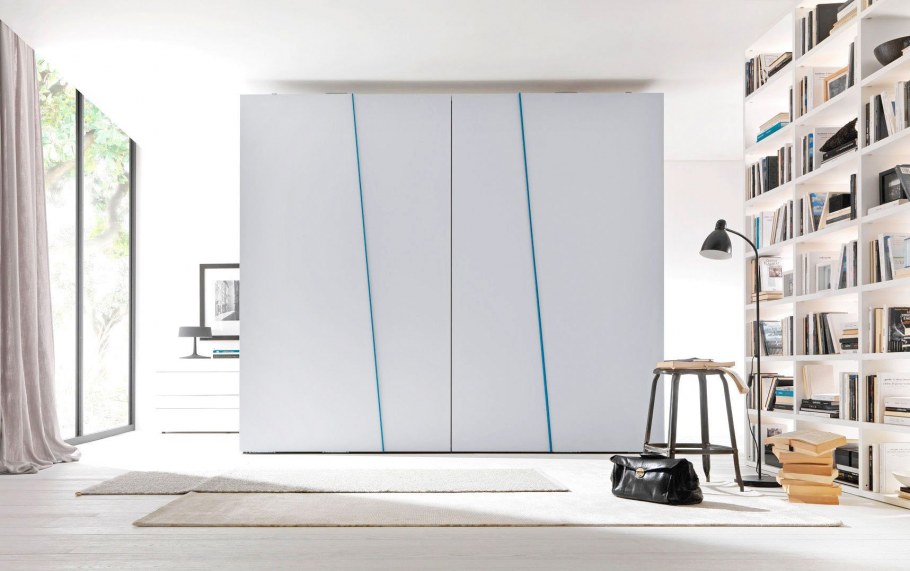 Шкаф в минималистичном стиле