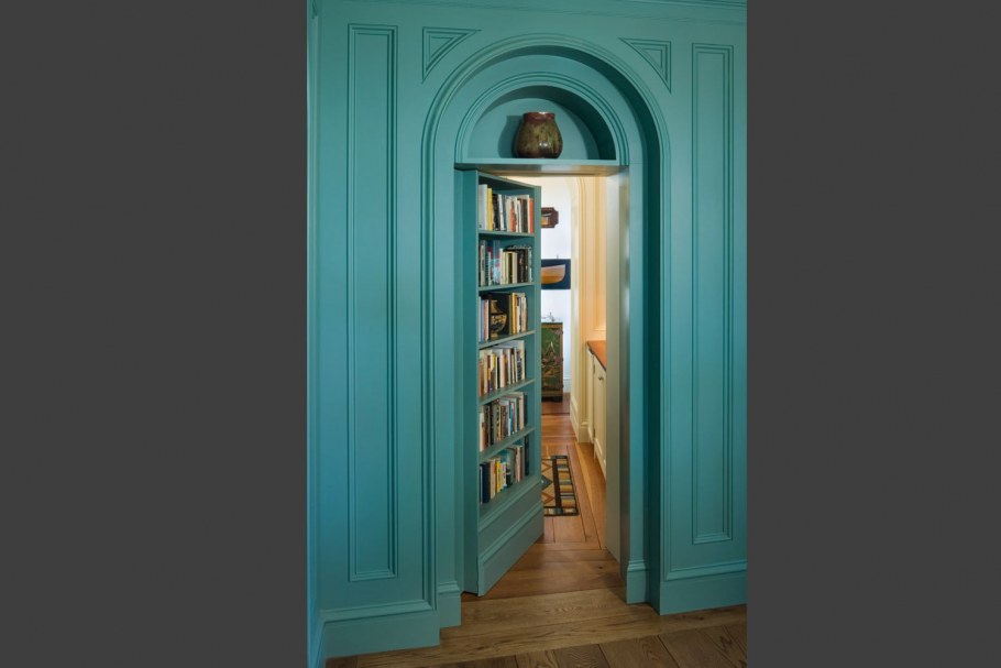 Интересные двери