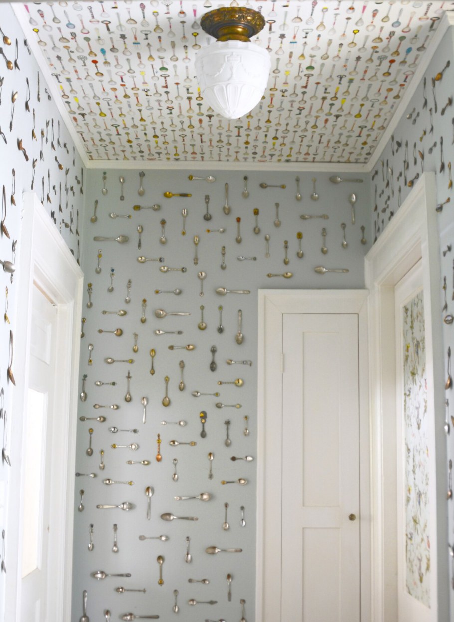 Потолок обклеенный потолочная плитка